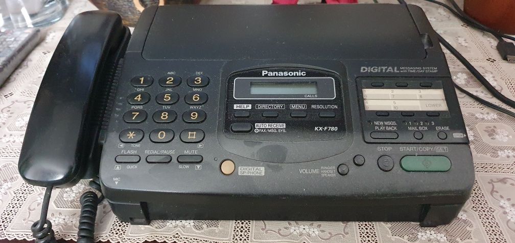 Факс Panasonic KX-F780BX