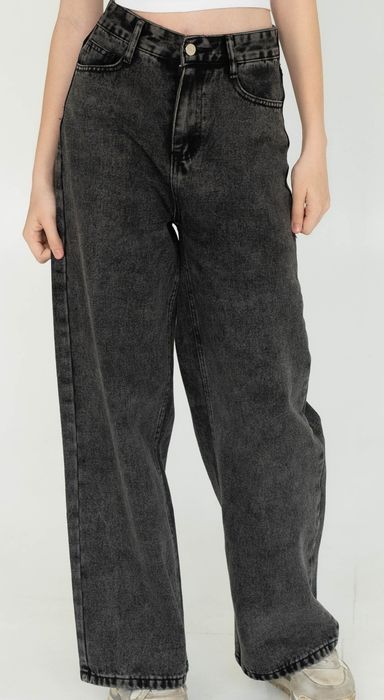 Продам женские темные джинсы