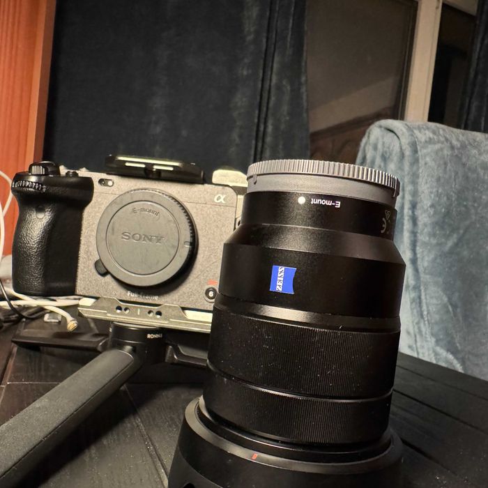 Sony FX3 + Zeiss 16-35mm F4 | Accesorii | Preț negociabil