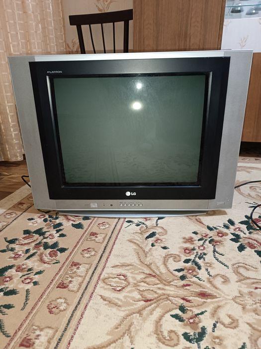 Продается телевизор LG