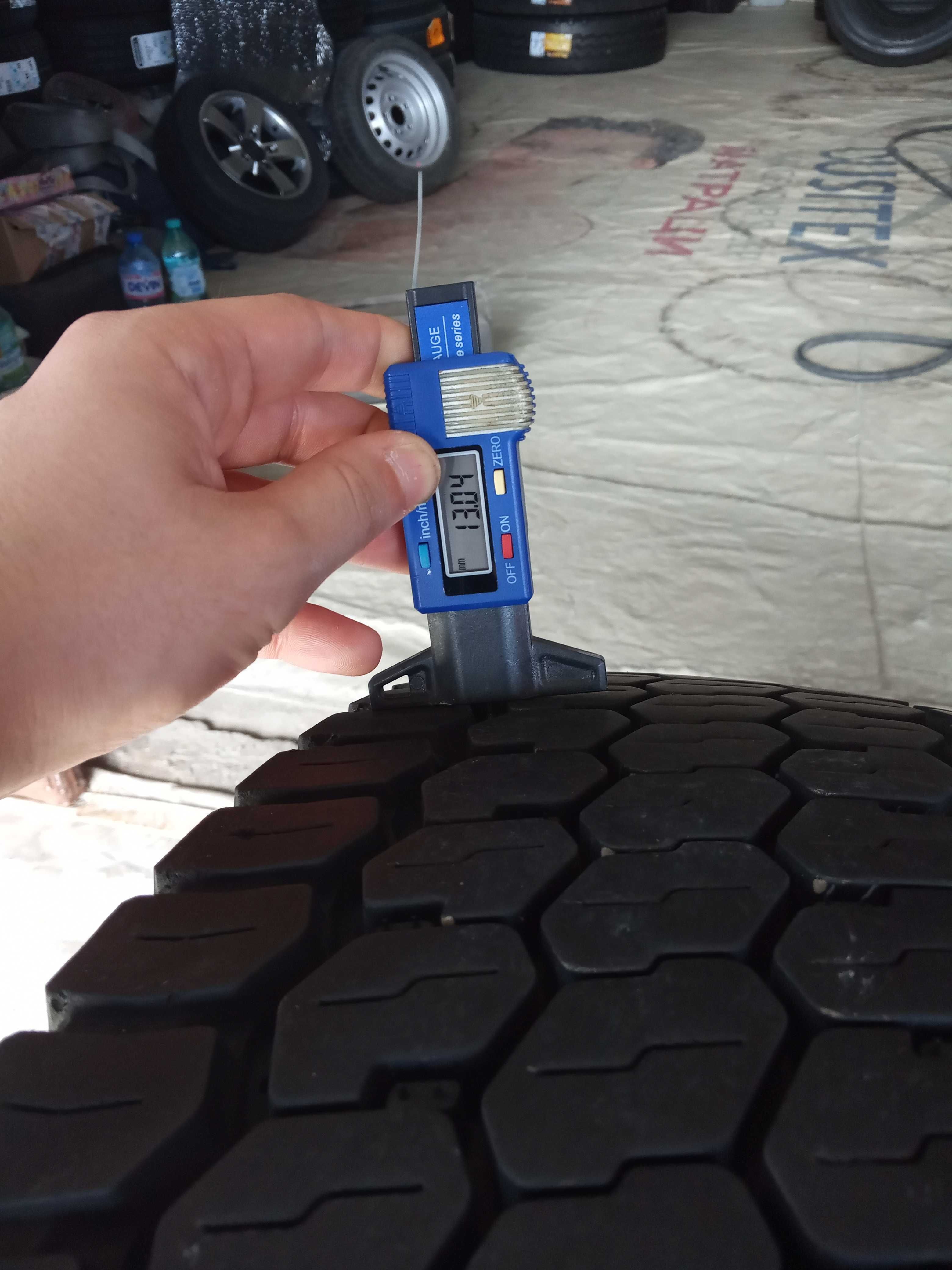 2 тежкотоварни гуми 215/75R17.5 Pirelli Triathlon TR:01 126/124M 12PR