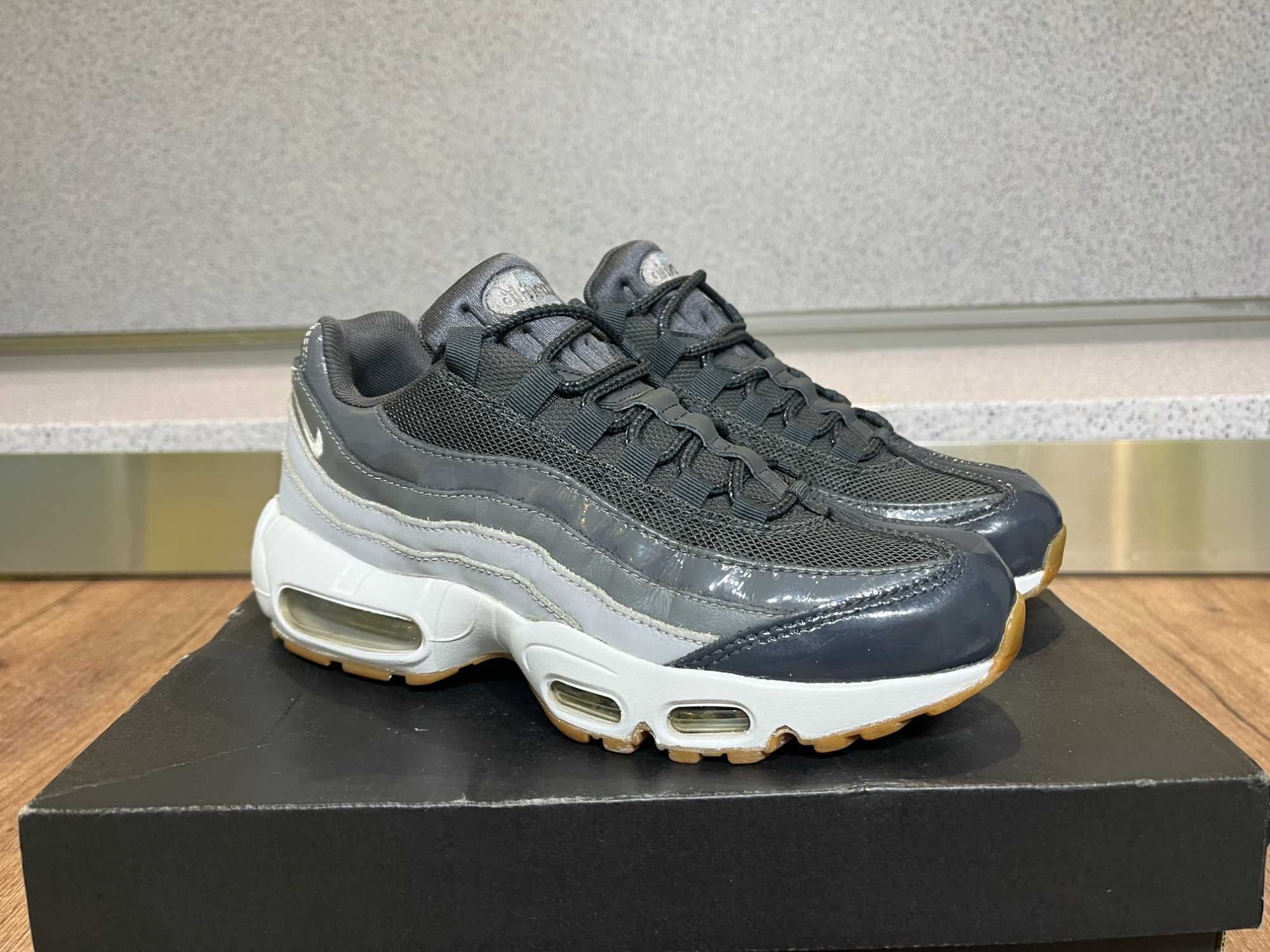 ОРИГИНАЛНИ *** Nike Air Max 95 'Anthracite'