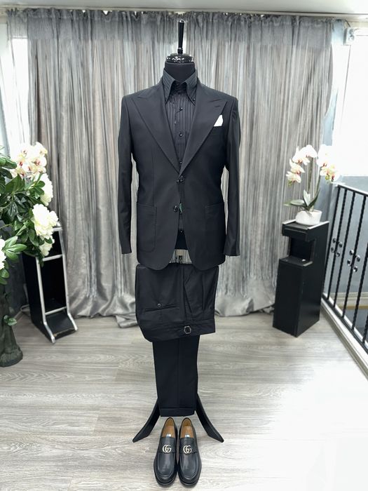Costum Sartoria, Marimi disponibile.46/48/50/52/54/56
