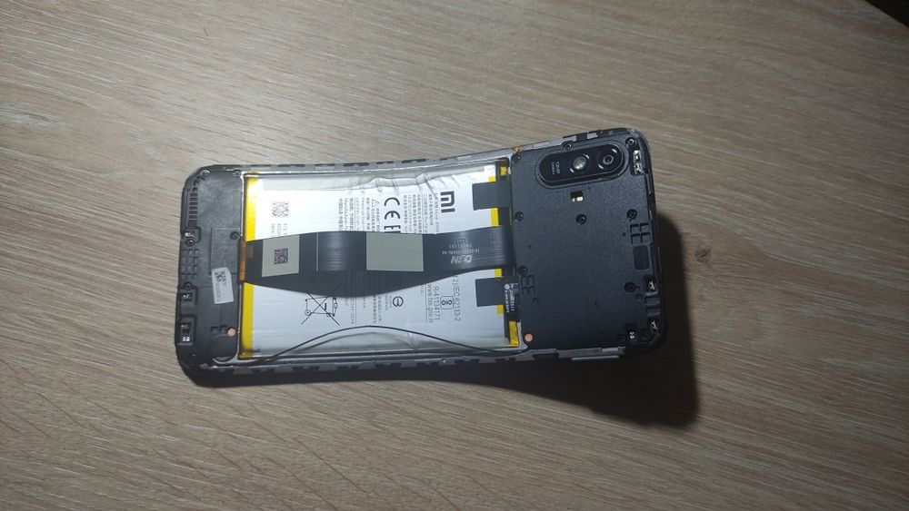 Redmi 9a (в сломанном состоянии)