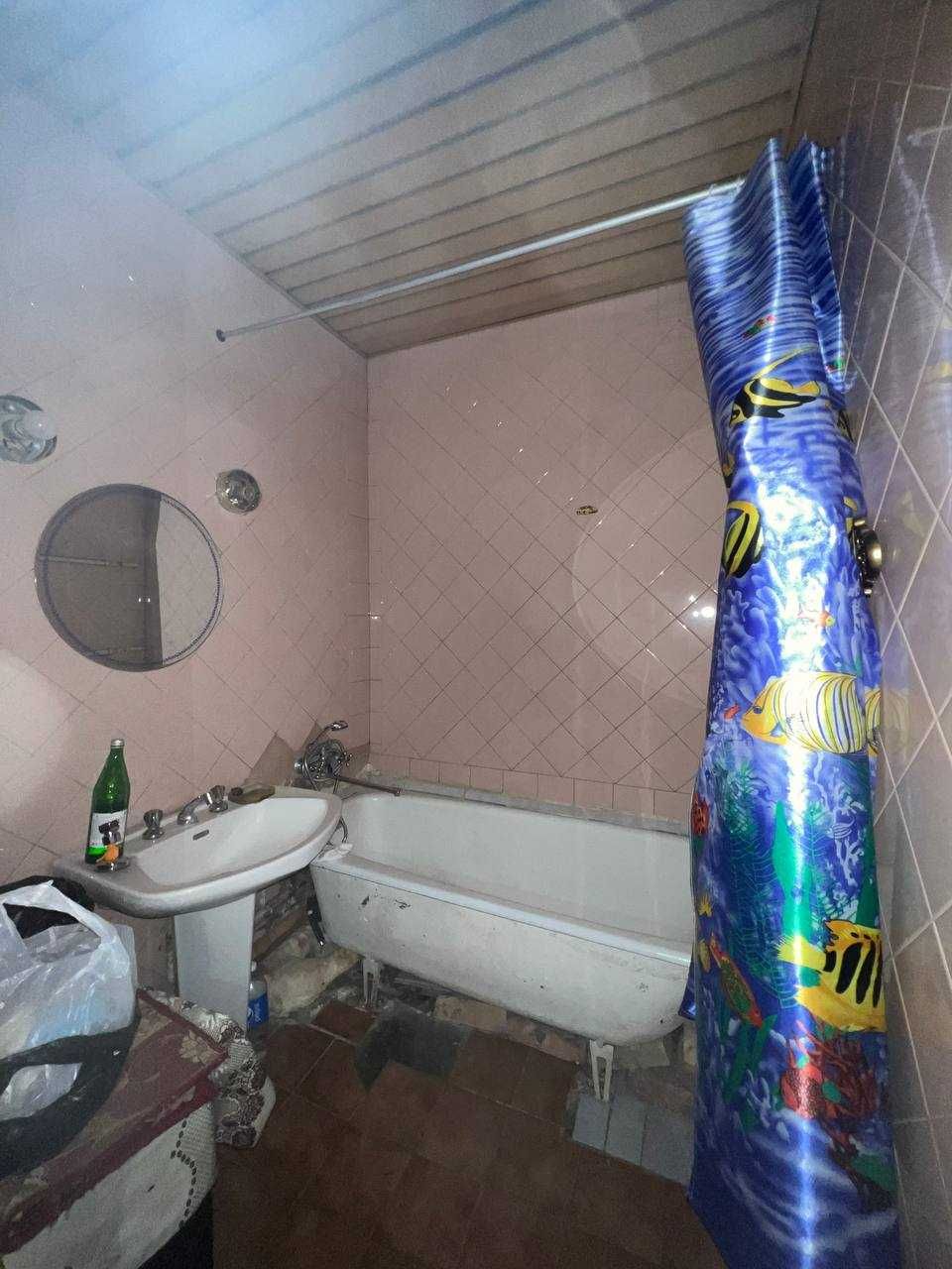 3-комн. квартира в Чиланзаре, 5 квл, 79 м², 2 этаж, без ремонта. TR