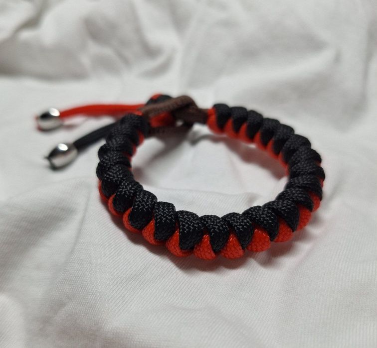 Плетённые браслеты из паракорда
