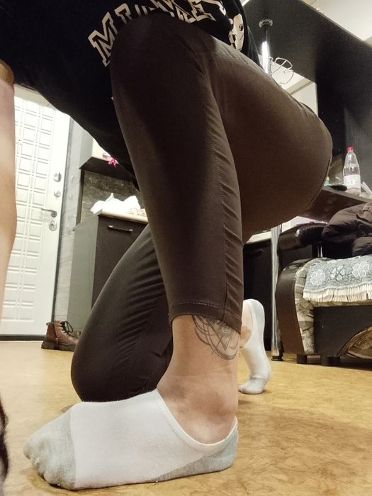 Штаны Страдивариус в хорошем состоянии ,скинни ,размер М