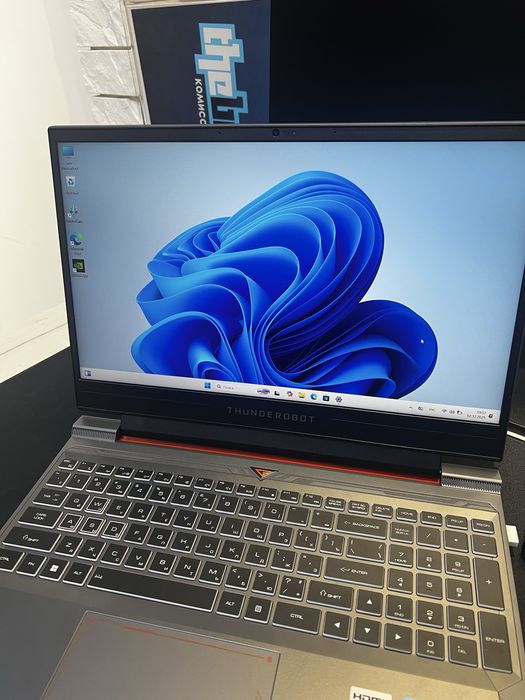 Игровой ноутбук i5-12450H / 16GB / 512GB SSD / RTX 4060