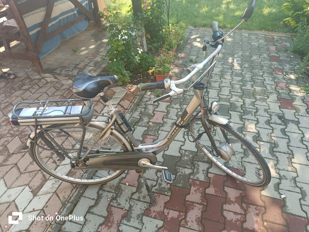 Bicicletă electrică Gazelle