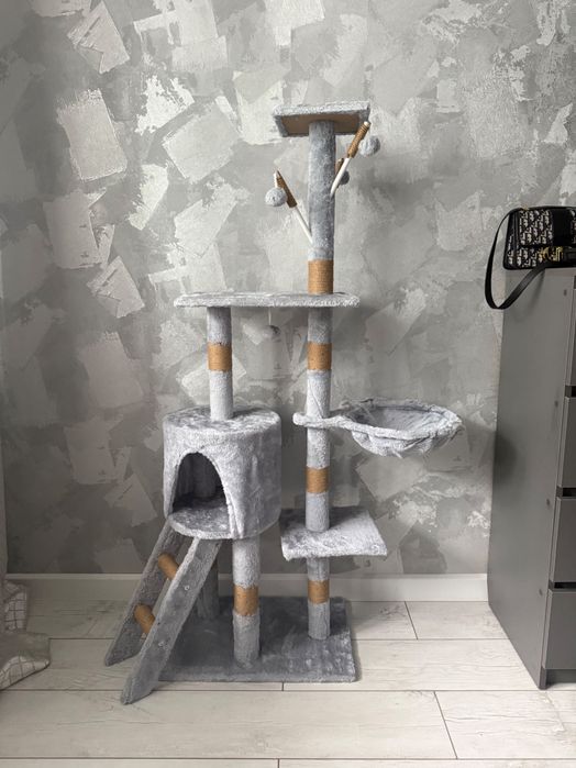 Продам когтеточку-домик