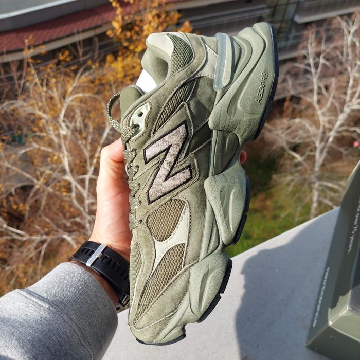 New Balance 9060 "Dark Olivine" 42