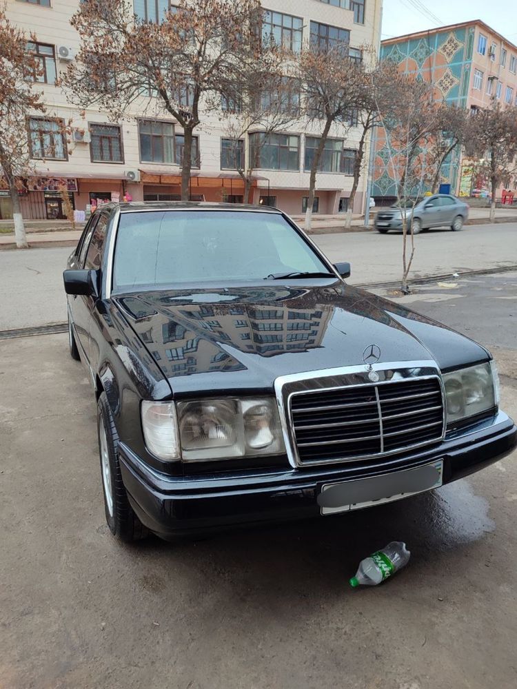 Мерседес бенз W124