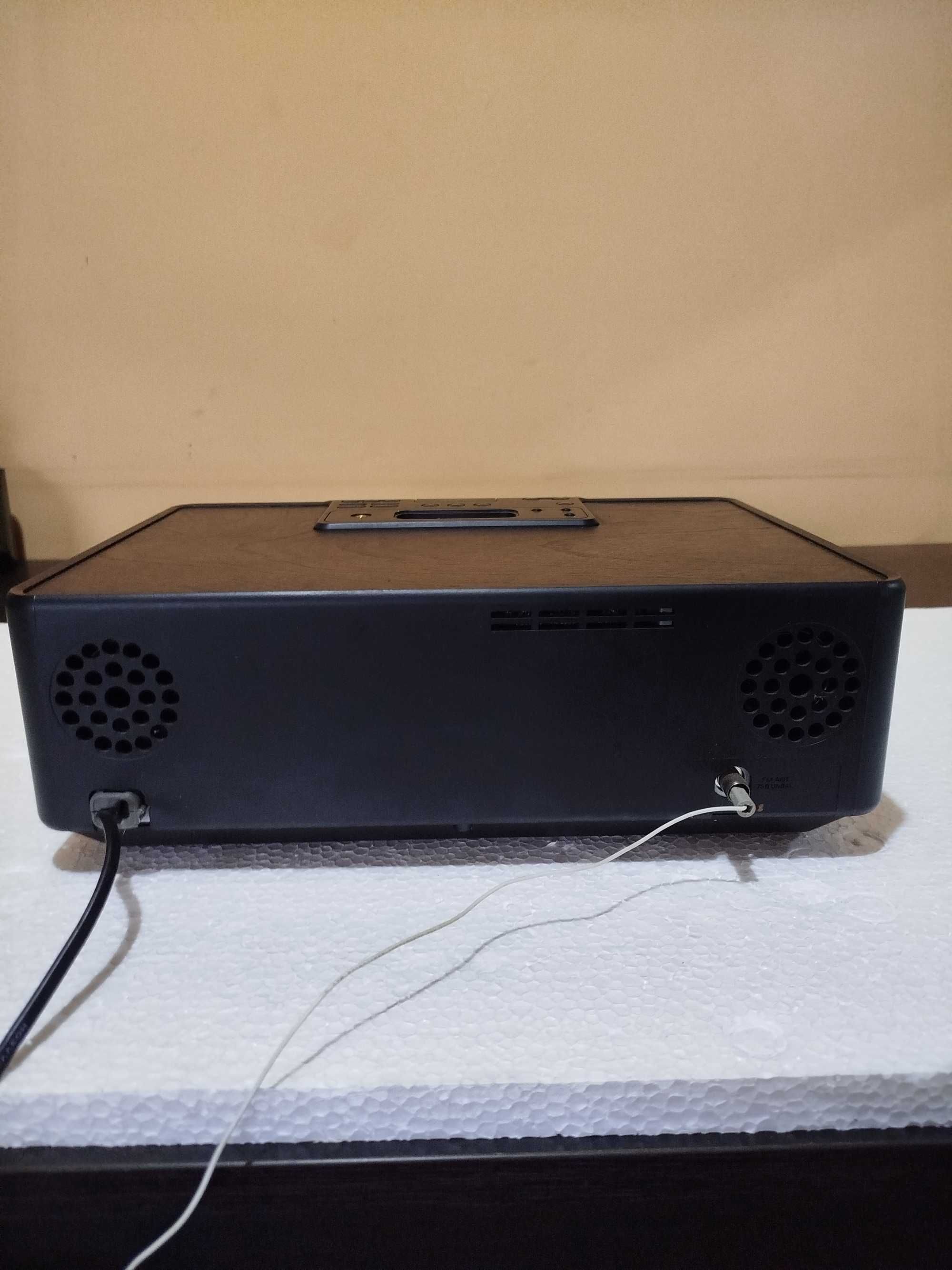 Radio Docker Yamaha Model TSX-120. Sunet foarte bun! Model deosebit!!!