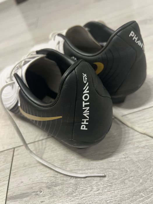 Ghete fotbal Nike Phantom GX cu crampoane