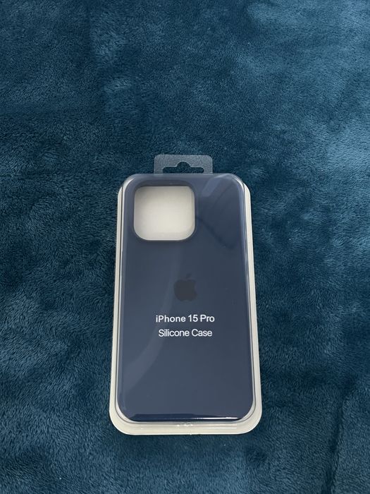 Huse Iphone cu MagSafe
