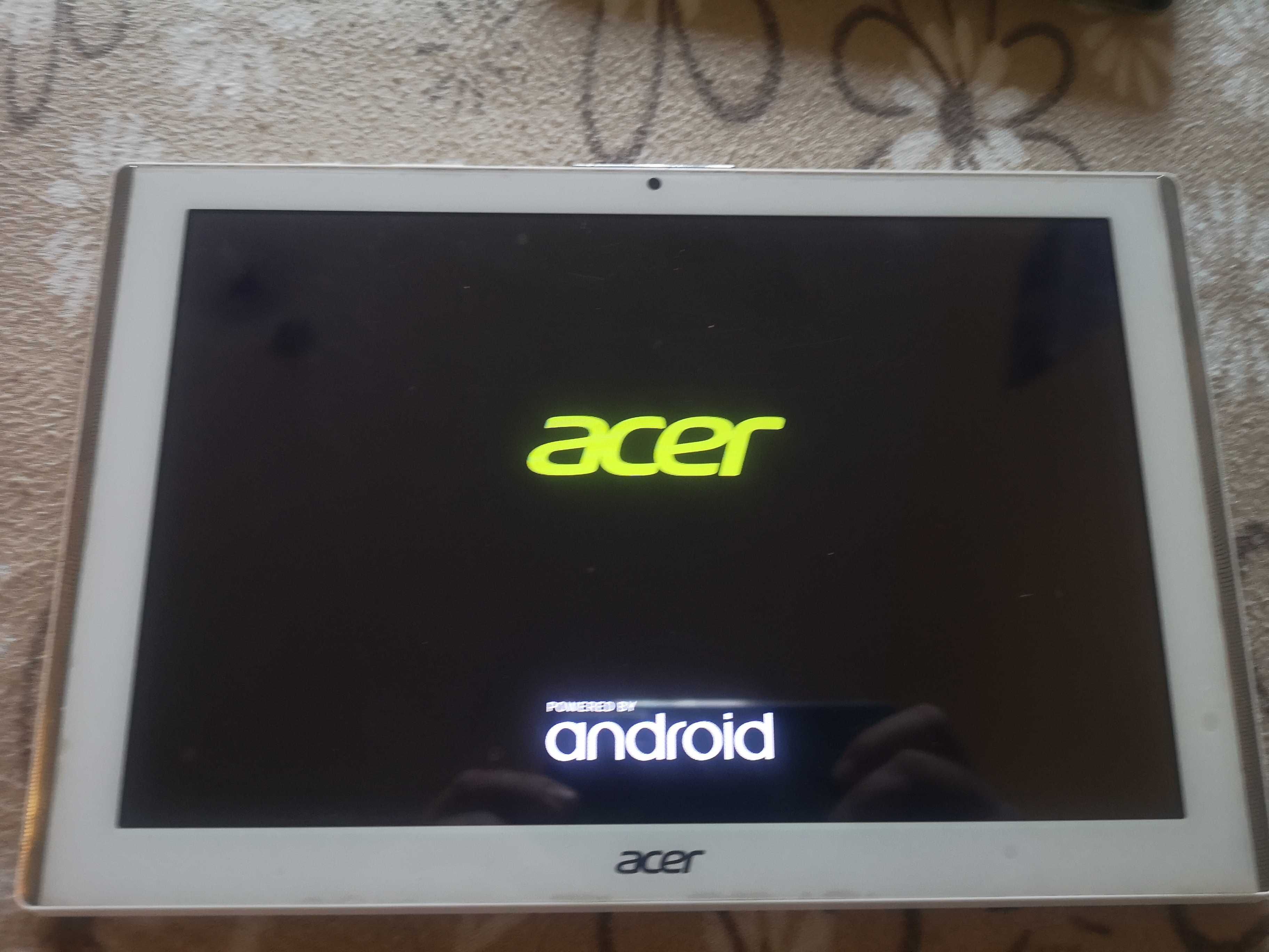 Таблет Acer Iconia B3-A40 16GB, бял