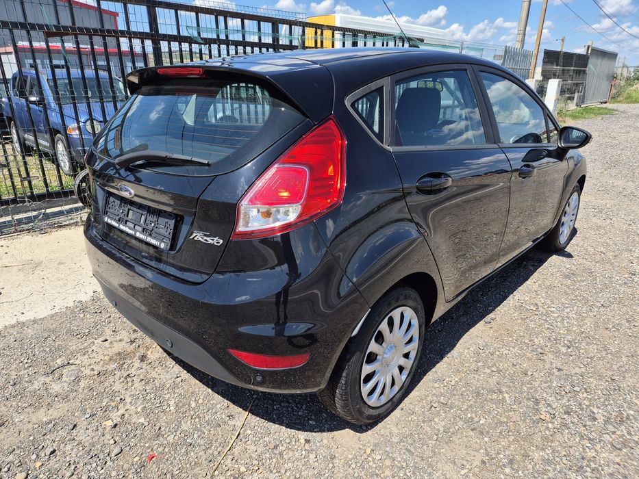 Usa fata dreapta ford fiesta an 2017 facelift, culoare negru