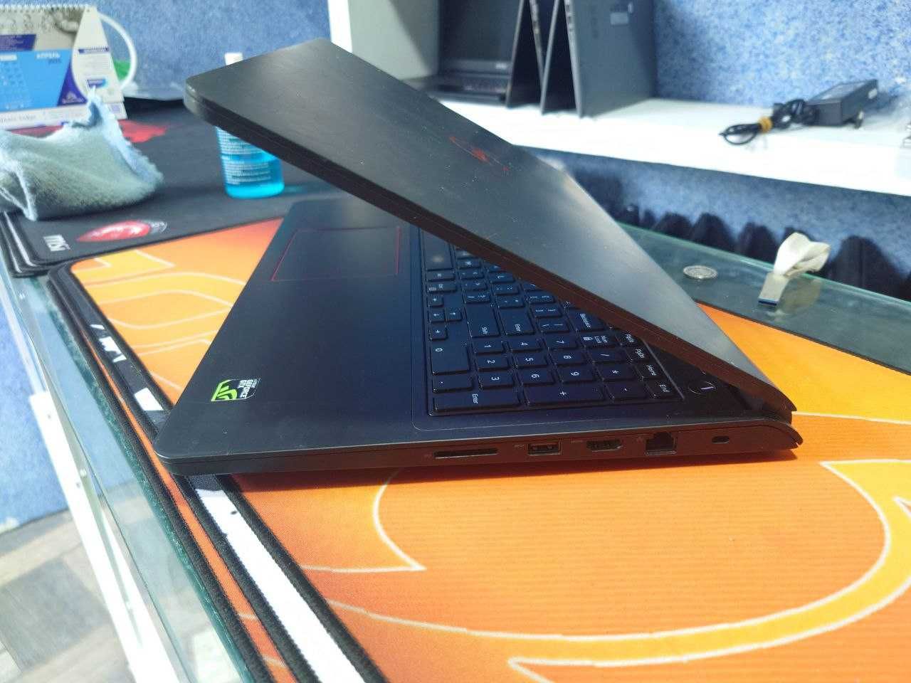 Dell Gaming Core i5-6300HQ/RAM 16GB/256GB SSD/GTX 960 4GB/15.6 FHD