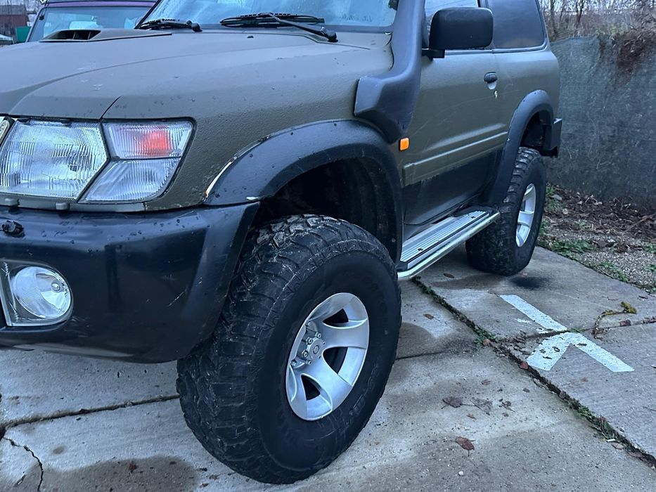 Nissan Patrol Y 61 Autoutilitara 2.8 D