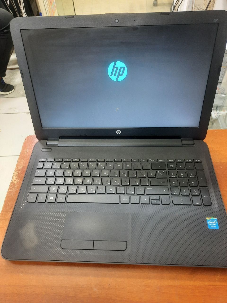 Hp ofisnoy noutbook