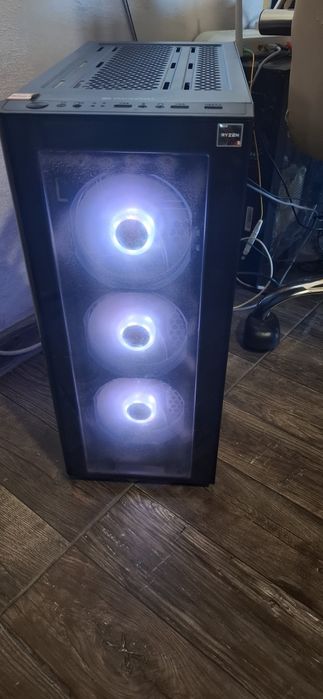 Gaming computer ryzen 5 3600x sus rx 5500xt