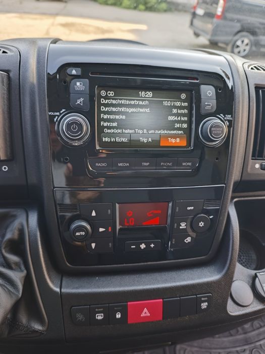 Peugeot Boxer 2.0hdi, 163cp, climatronic,pilot,bluetooth,cantar scaun