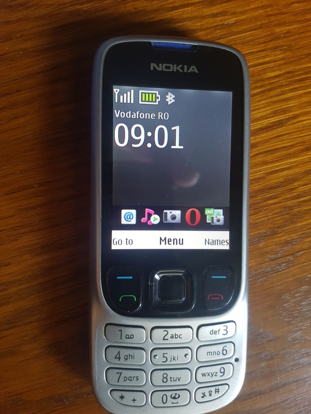 Nokia 6303i,  impecabil