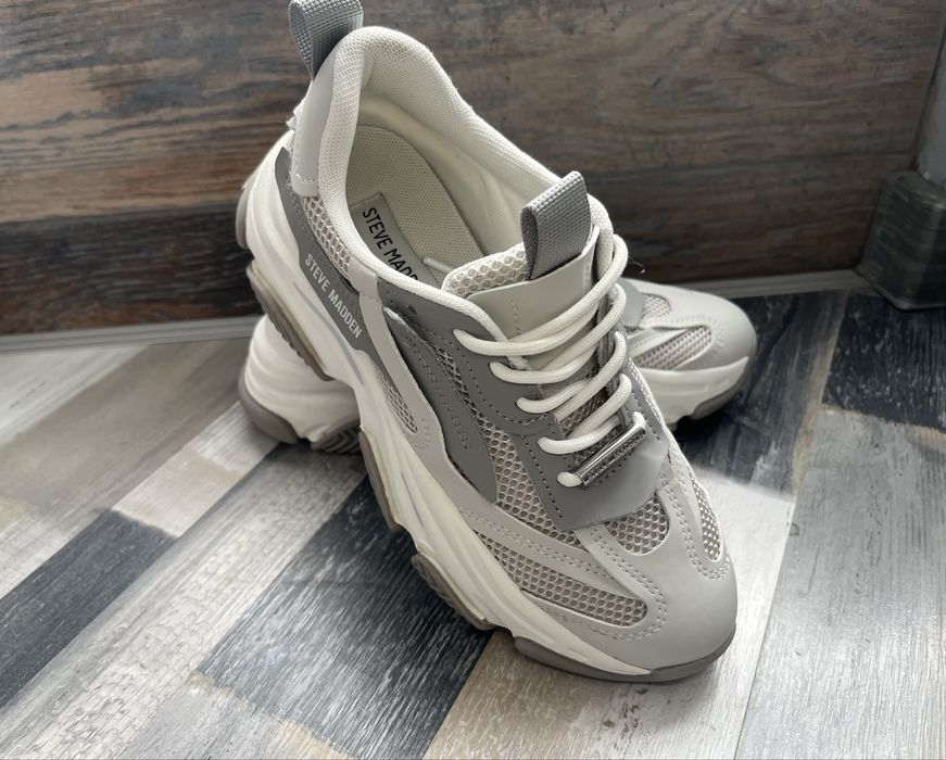 Спортни обувки Steve madden