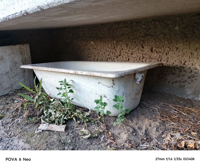 Чугунная ванна 150 см бу