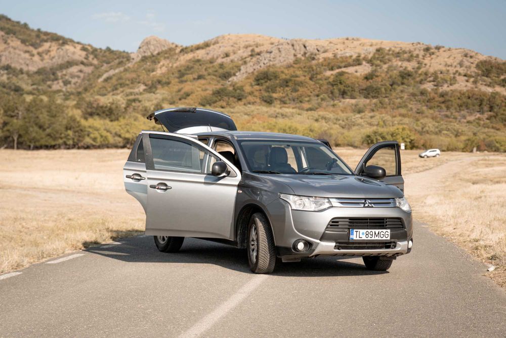 Mitsubishi Outlander 2.2 179cp