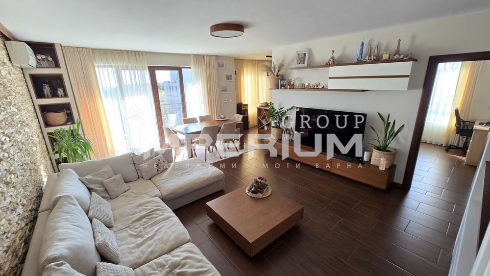 Продава се Тристаен апартамент в Варна, Бриз - 95 кв.м за 2937 €/кв.м - Снимка #8