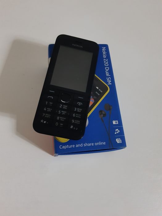 Продам кнопочный телефон Nokia