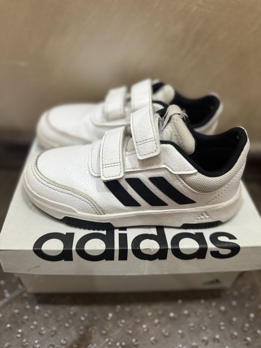 27н. Маратонки адидас/ adidas