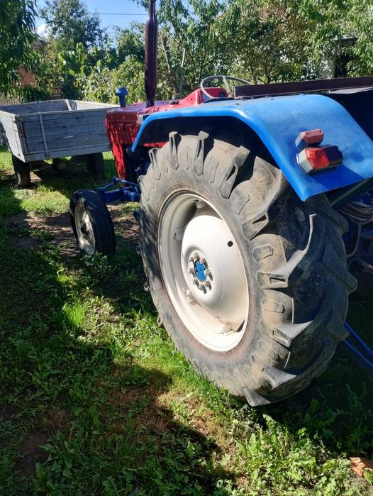 Tractor Ford + Remorca