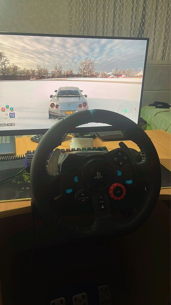 Продам игровой руль logitech g29