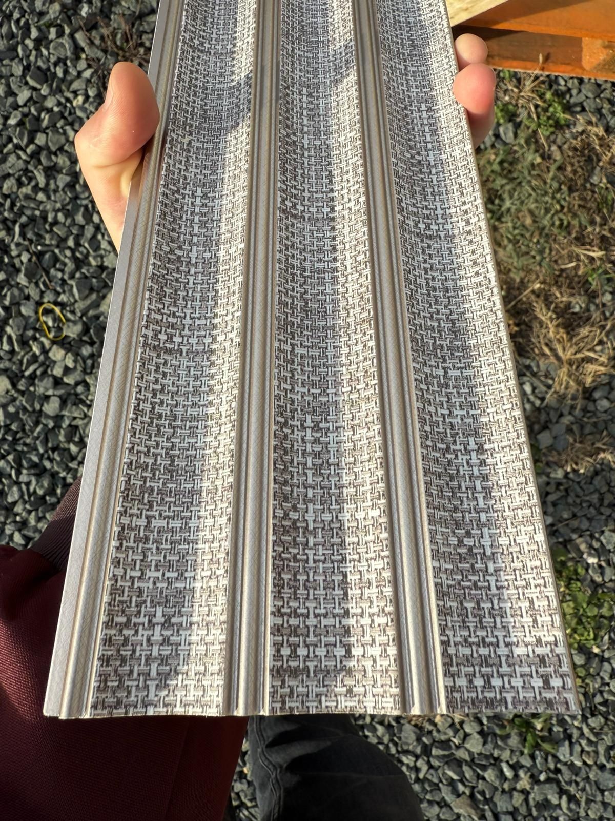 De vanzare riflaje și panouri decorative