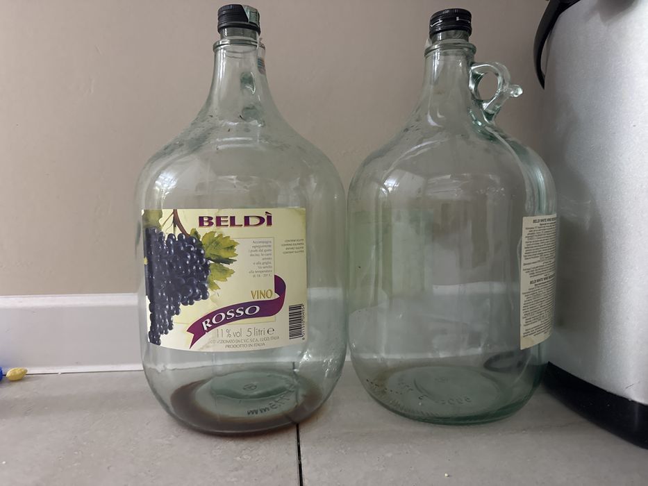 Стеклянные бутылки из-под вина 5 л