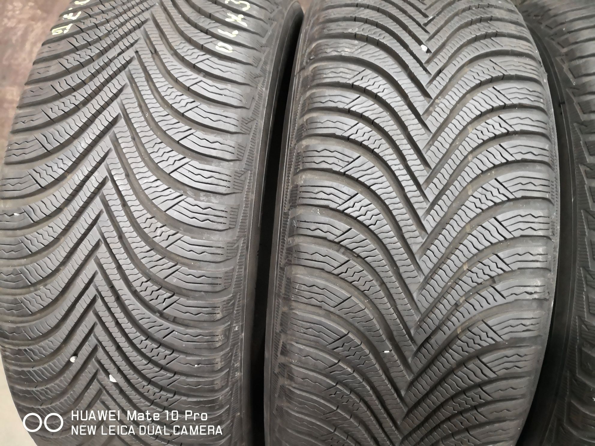 225 55 17 цола гуми като нови Michelin