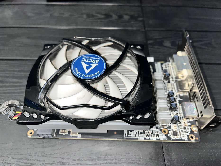 Placa video Sapphire RX570 Mini Itx