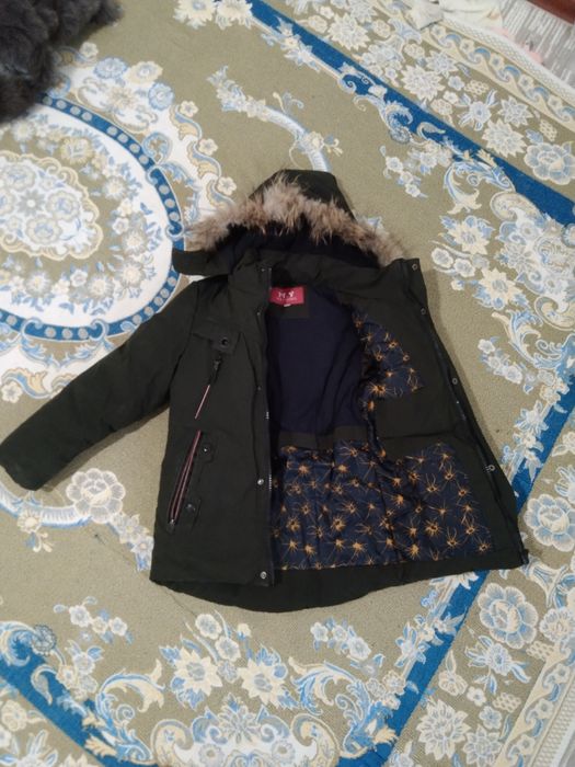 Қыстық куртка,қалың.Адрес:алмагүл18.