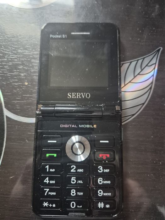 telefon mobil cu 4 cartele sim