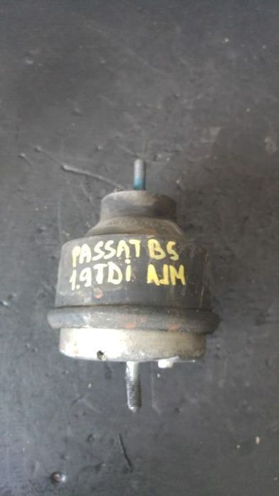 Tampon motor 1.9 tdi ajm vw passat b5 8d0199379ac