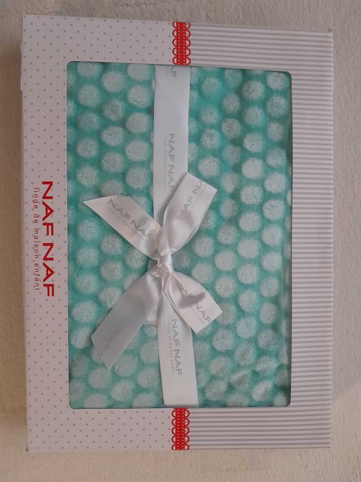 Patura bebe noua Naf Naf 80x110cm