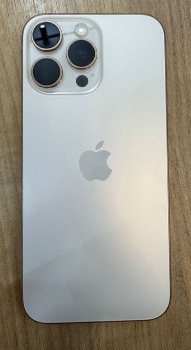 Iphone 16pro max с гарантией