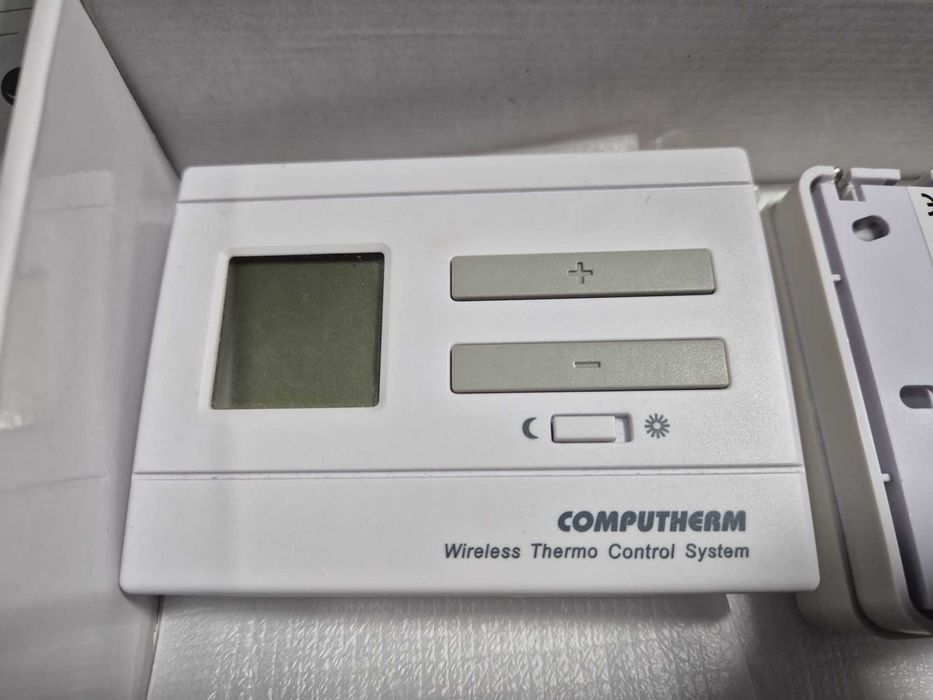 Termostat de ambient Computherm comanda wireless, neprogramabil