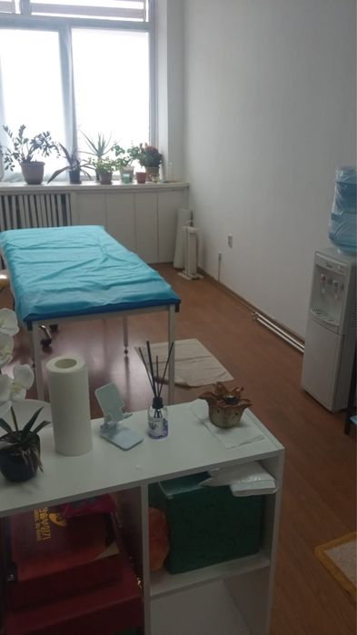 Ищу напарницу в кабинет