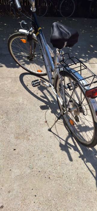 Vand bicicletă in stare foarte buna!