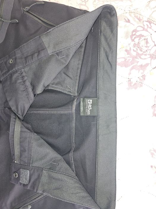 Нови туристоически панталони  Adidas terex и JACK WOLFSKIN