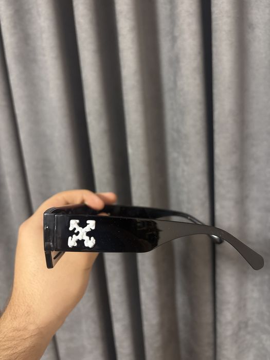 Off white очила