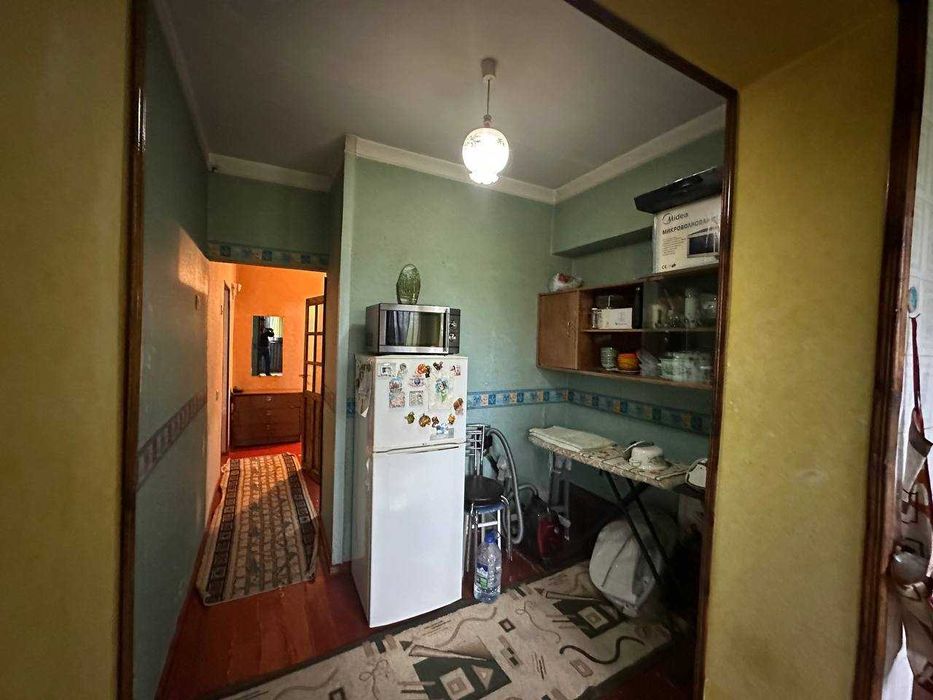 Сдаётся 2- комнавтная квартира на Шайхантахурский